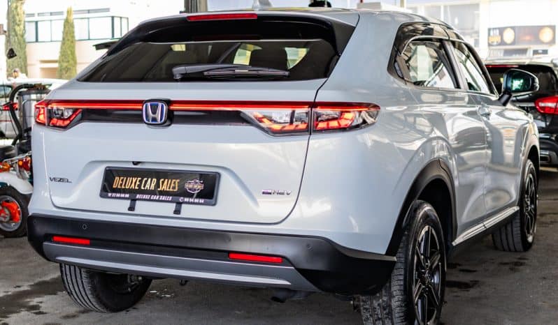 
								HONDA VEZEL full									