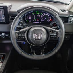 
										HONDA VEZEL full									