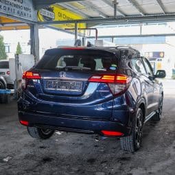 
										HONDA VEZEL HYBRID full									
