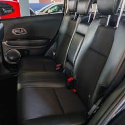 
										HONDA VEZEL HYBRID full									