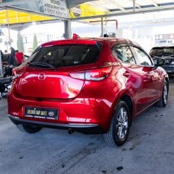 
										Mazda 2 2021 full									