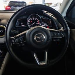 
										Mazda 2 2021 full									