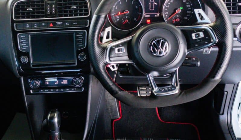 
								Volkswagen Polo GTI 2016 full									