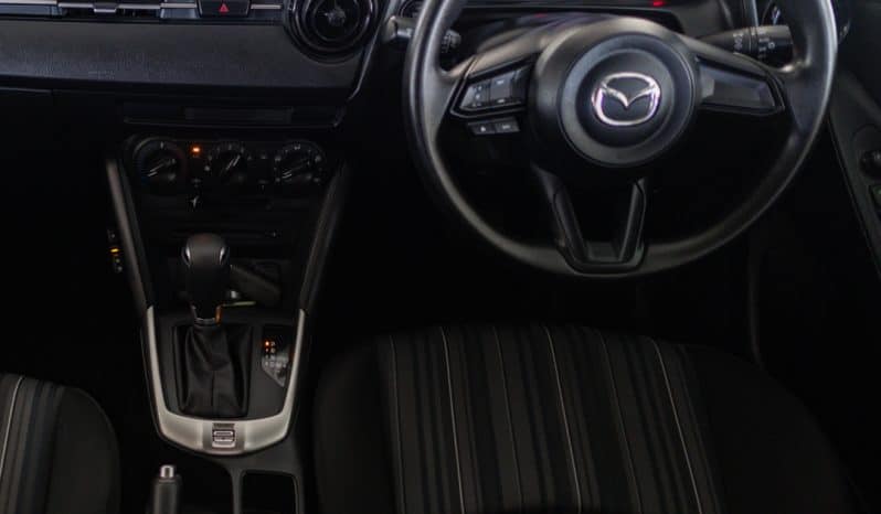 
								Mazda 2 2021 full									