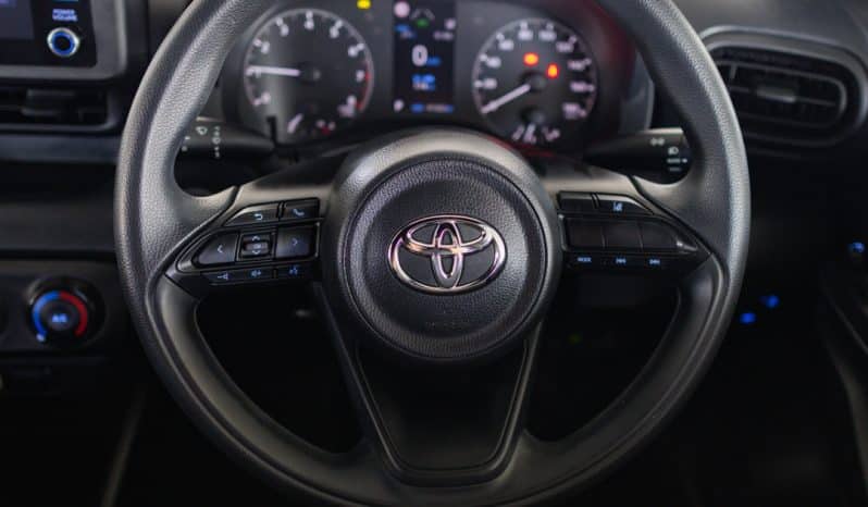 
								Toyota Yaris 2020 full									