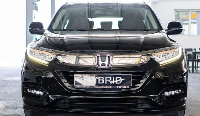 
								Honda Vezel Hybrid 2020 full									