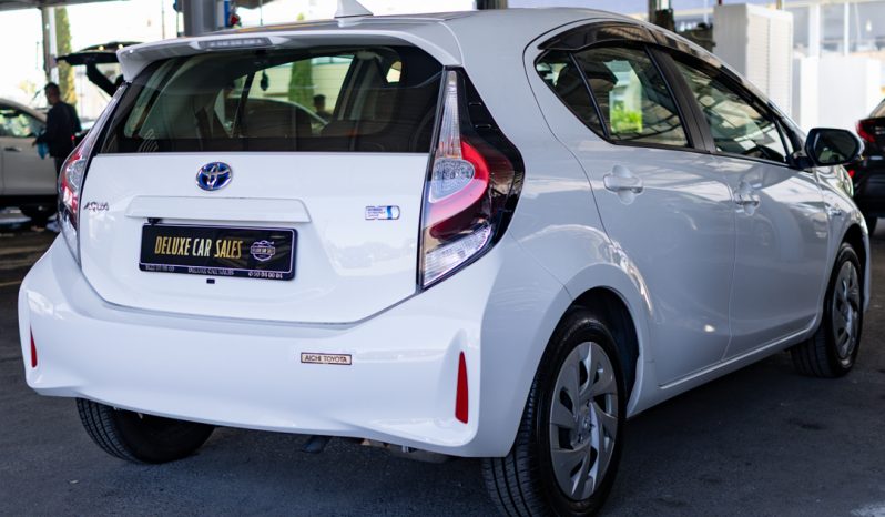 
								Toyota Aqua 2020 full									