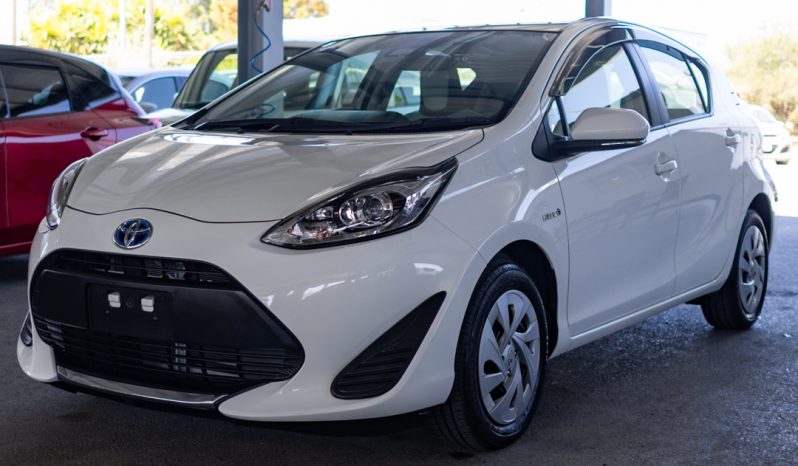 
								Toyota Aqua 2020 full									