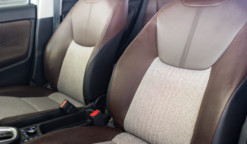 
								Toyota Yaris Cross 2021 full									