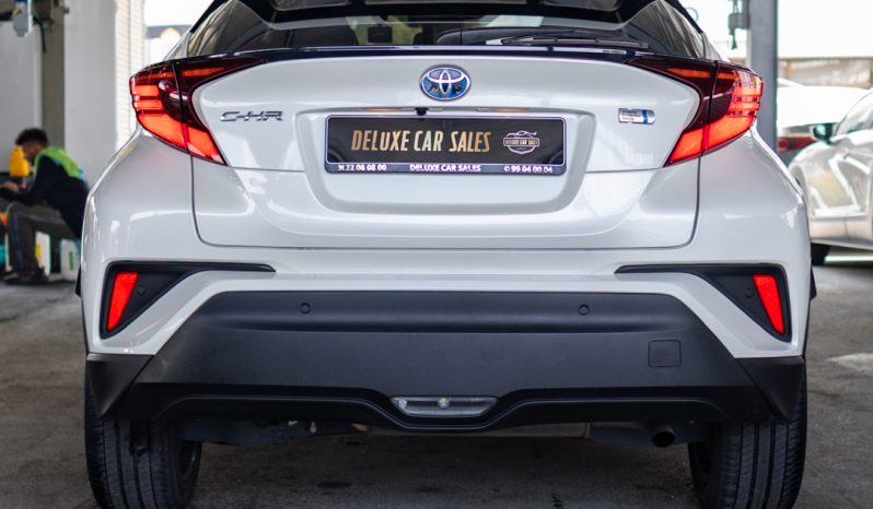 
								Toyota CH-R 2020 full									