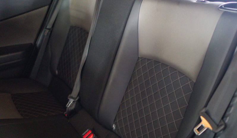 
								Toyota CH-R 2020 full									
