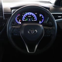 
										Toyota Corolla Sport Hybrid 2021 full									