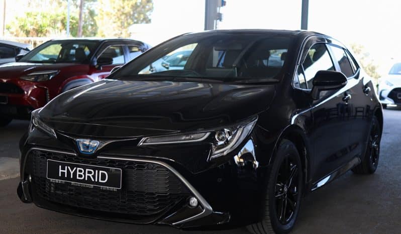 
								Toyota Corolla Sport Hybrid 2021 full									
