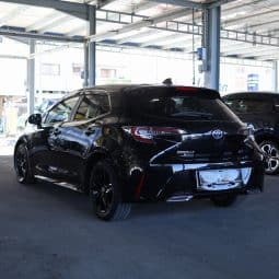 
										Toyota Corolla Sport Hybrid 2021 full									