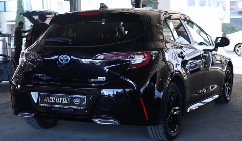 
								Toyota Corolla Sport Hybrid 2021 full									