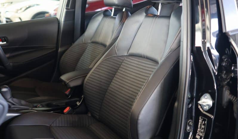 
								Toyota Corolla Sport Hybrid 2021 full									