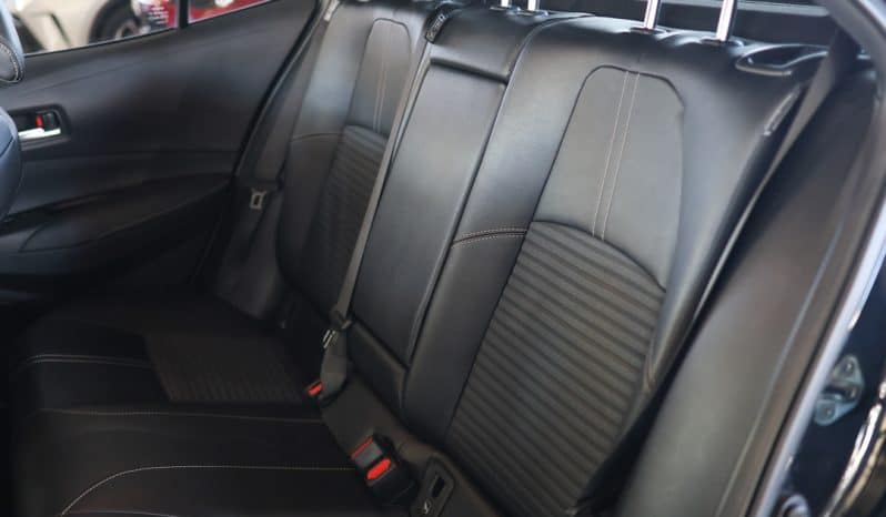 
								Toyota Corolla Sport Hybrid 2021 full									