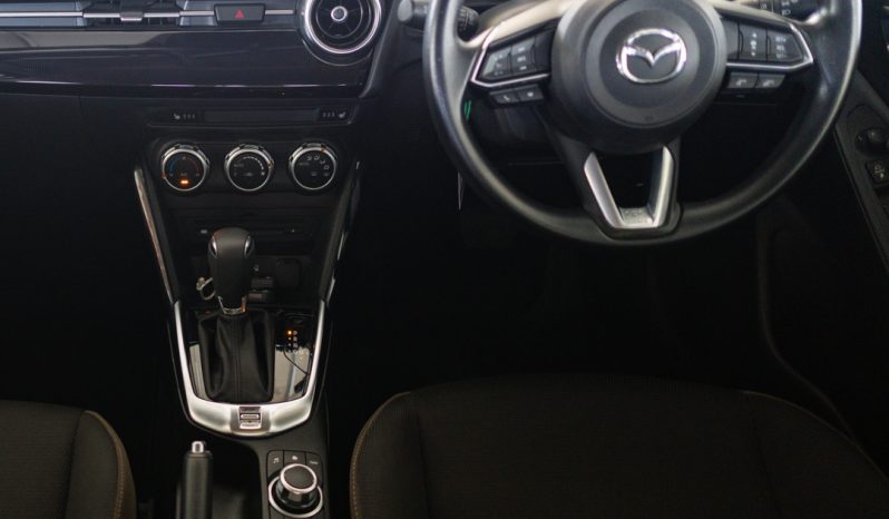 
								Mazda 2 2020 full									