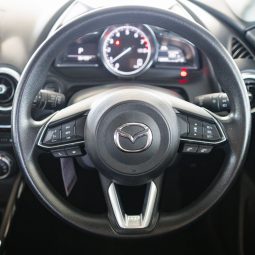 
										Mazda 2 2020 full									