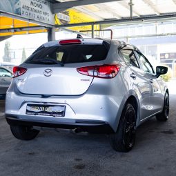 
										Mazda 2 2020 full									