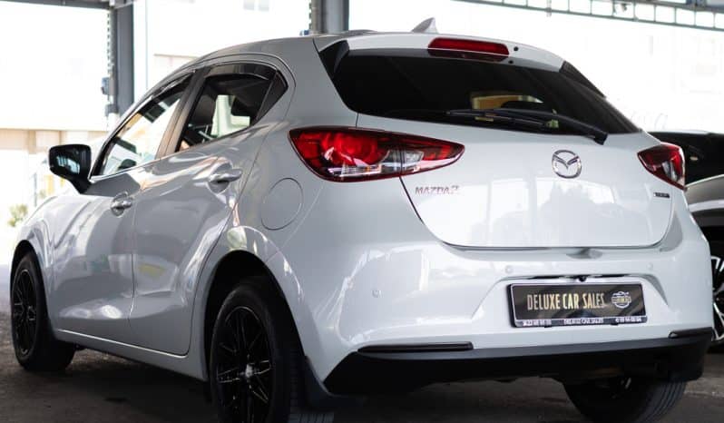 
								Mazda 2 2020 full									
