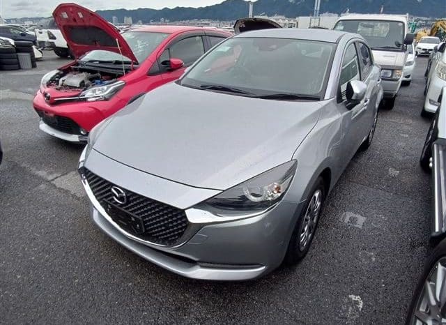 
								MAZDA 2 2021 full									