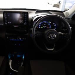 
										Toyota Yaris Cross 2020 full									