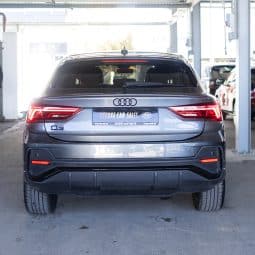 
										Audi Q3 2023 full									
