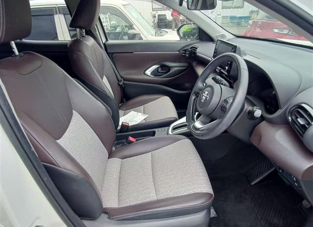 
								TOYOTA YARIS CROSS 2021 full									