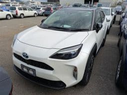 
										TOYOTA YARIS CROSS 2021 full									