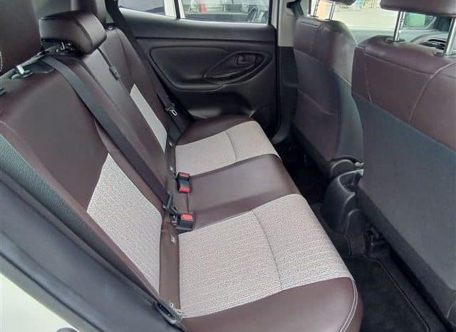 
								TOYOTA YARIS CROSS 2021 full									