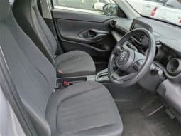 
										TOYOTA YARIS CROSS 2021 full									