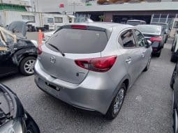 
										MAZDA 2 2022 full									