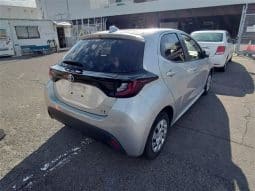 
										TOYOTA YARIS 2021 full									