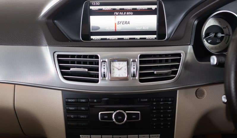 
								Mercedes E350 2013 full									