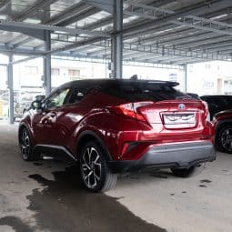 
										TOYOTA CH-R 2018 full									