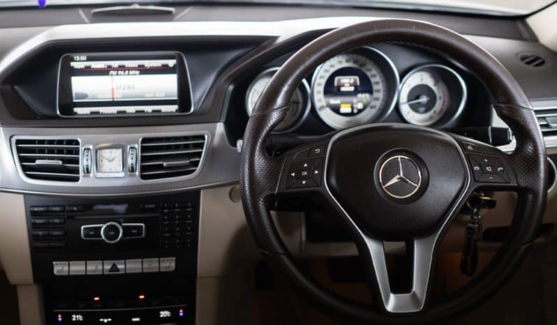 
								Mercedes E350 2013 full									