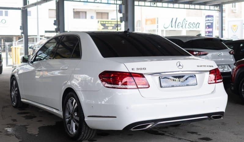 
								Mercedes E350 2013 full									