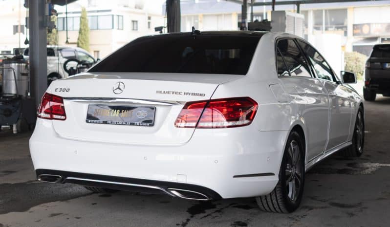 
								Mercedes E350 2013 full									