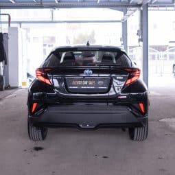 
										TOYOTA C-HR 2023 full									