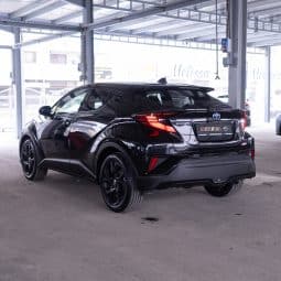
										TOYOTA C-HR 2023 full									