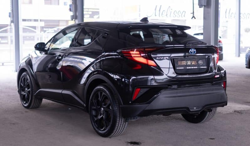 
								TOYOTA C-HR 2023 full									