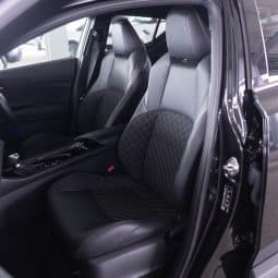 
										TOYOTA C-HR 2023 full									