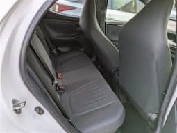 
										Toyota Yaris Hybrid full									