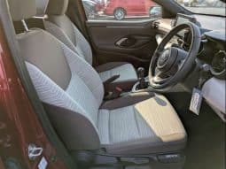 
										Toyota Yaris Hybrid 2021 full									