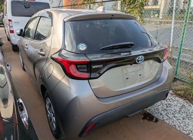 
								Toyota Yaris Hybrid 2021 full									