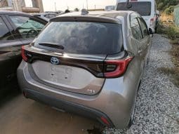 
										Toyota Yaris Hybrid 2021 full									