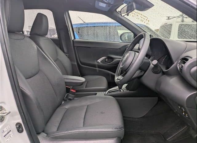 
								TOYOTA YARIS CROSS HYBRID 2025 full									