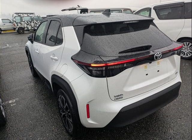 
								TOYOTA YARIS CROSS HYBRID 2025 full									