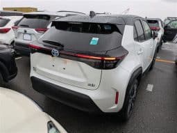 
										TOYOTA YARIS CROSS HYBRID 2023 full									